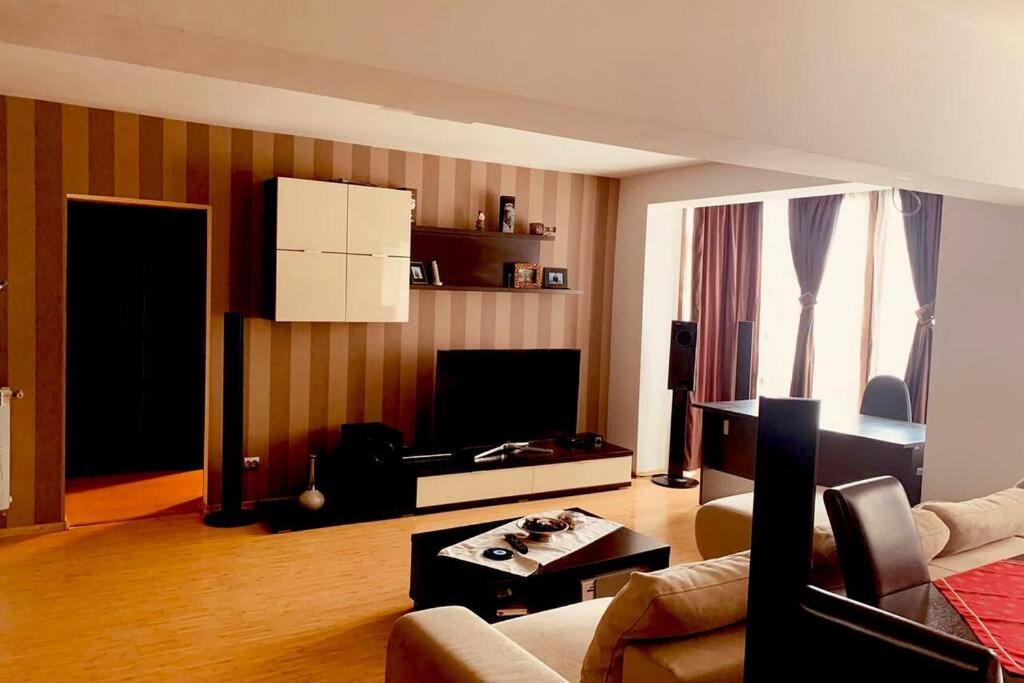 Cozy 2 Rooms Apartment Close To City Center Bukareszt Zewnętrze zdjęcie